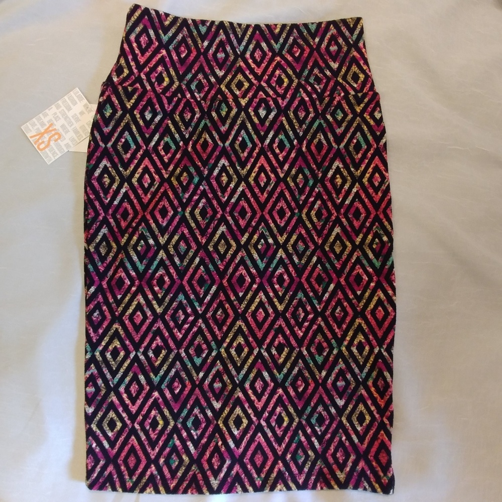 NWT XS LuLaRoe Cassie